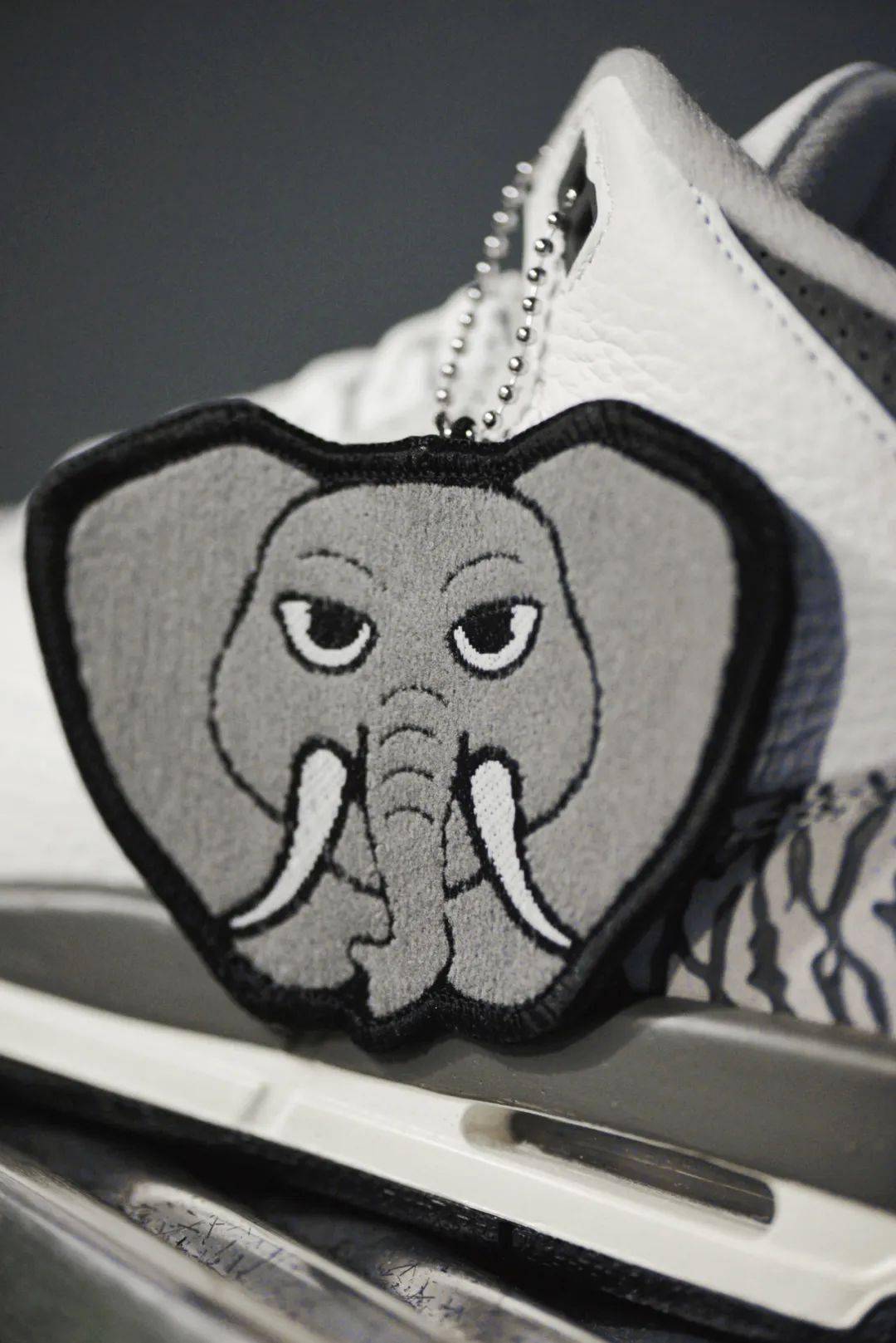 jordan 3 retro gs "hide n sneak"|soar 限量发售_后跟_大象_标志性