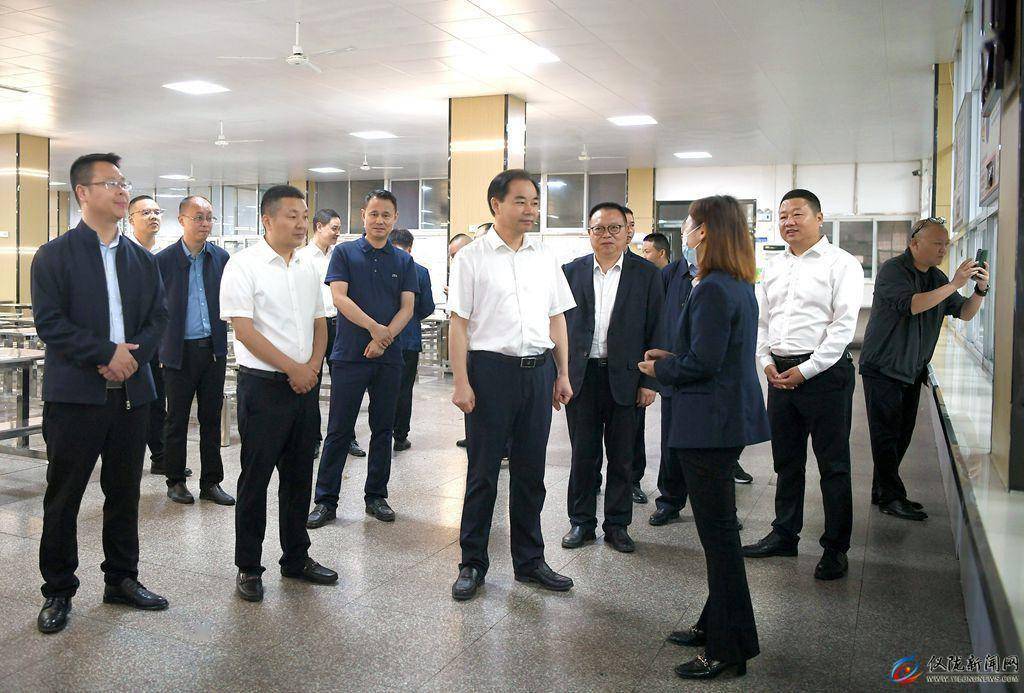 赵云强调研2023年高考准备工作_考生_保障_试卷