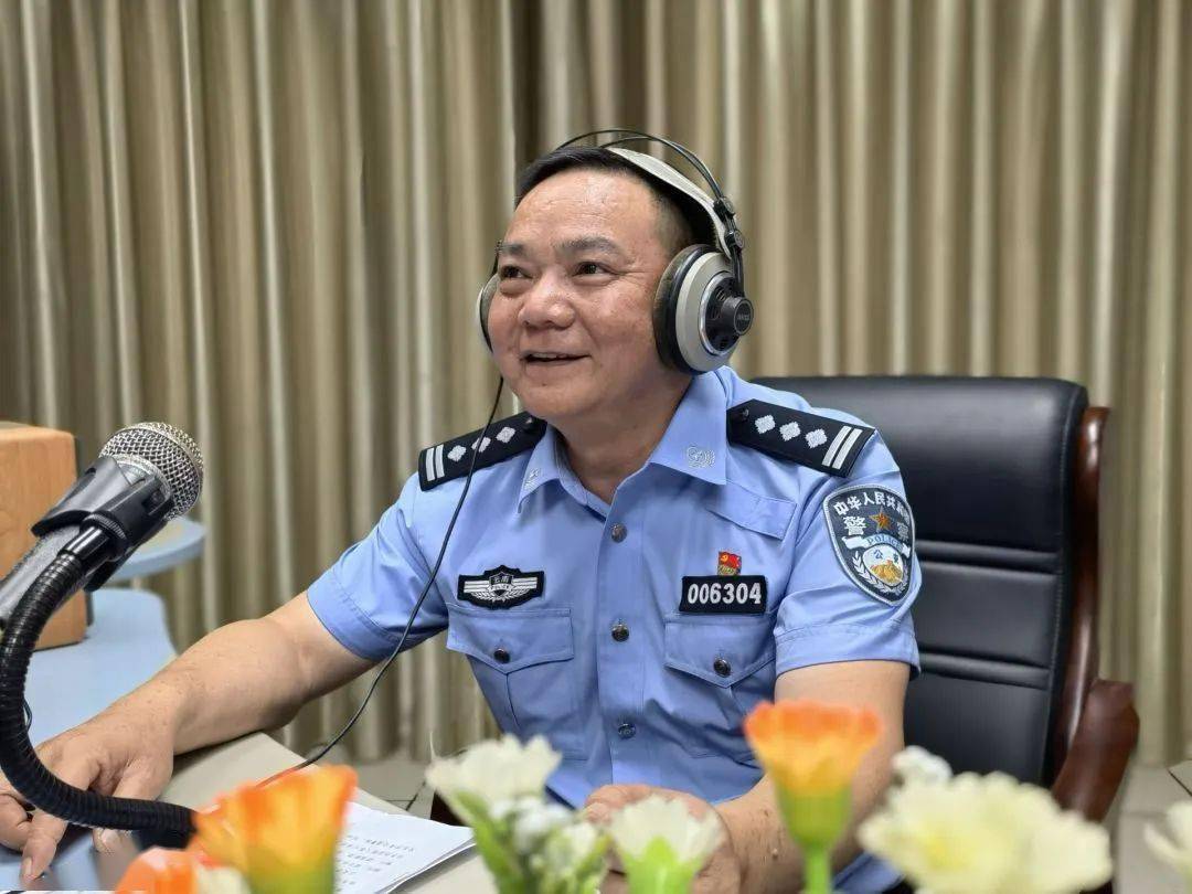 "文山州公安局主要领导将带头开展公安局长护考活动,靠前指挥,深入