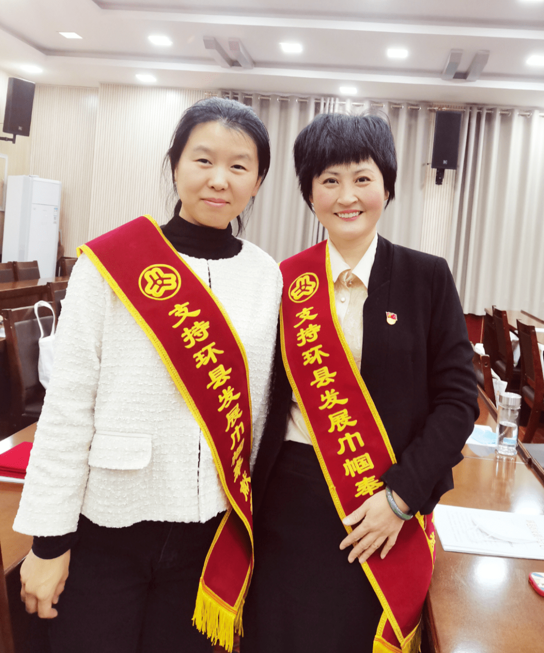 2021年9月,来自天津市南开区的房金玲老师告别了家人,来到环县习仲勋