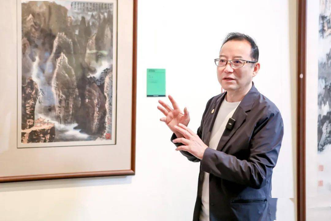 北京保利拍卖古代书画艺术总监李雪松对古代书画板块进行了详细介绍