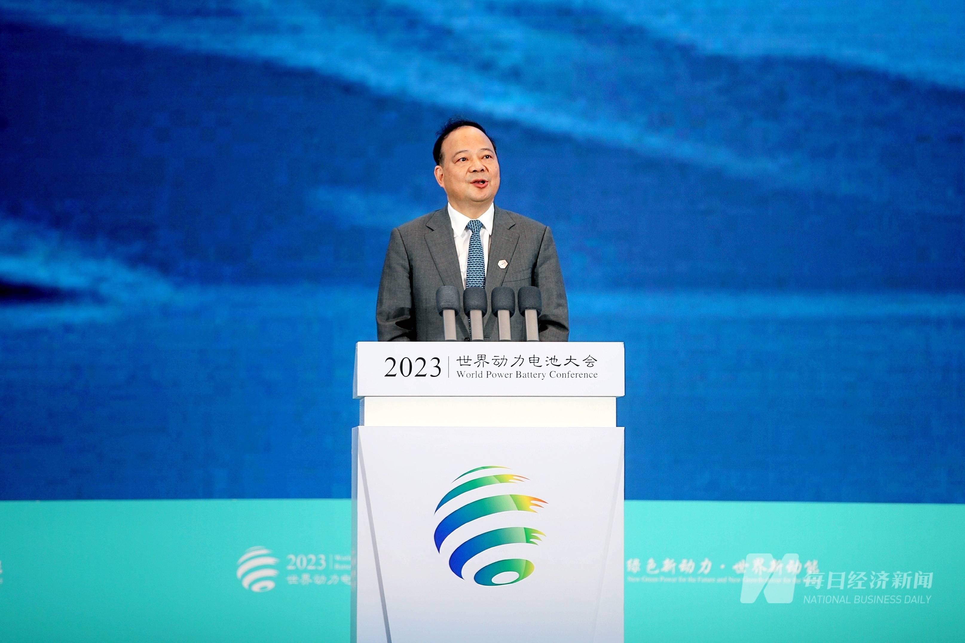 宁德时代董事长曾毓群:高比能,高安全的凝聚态电池快速量产_发展_科技