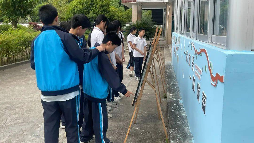 花儿课堂┃走进龙溪学校:准备好双手,一起迎接"创意美学"_乡村_艺术