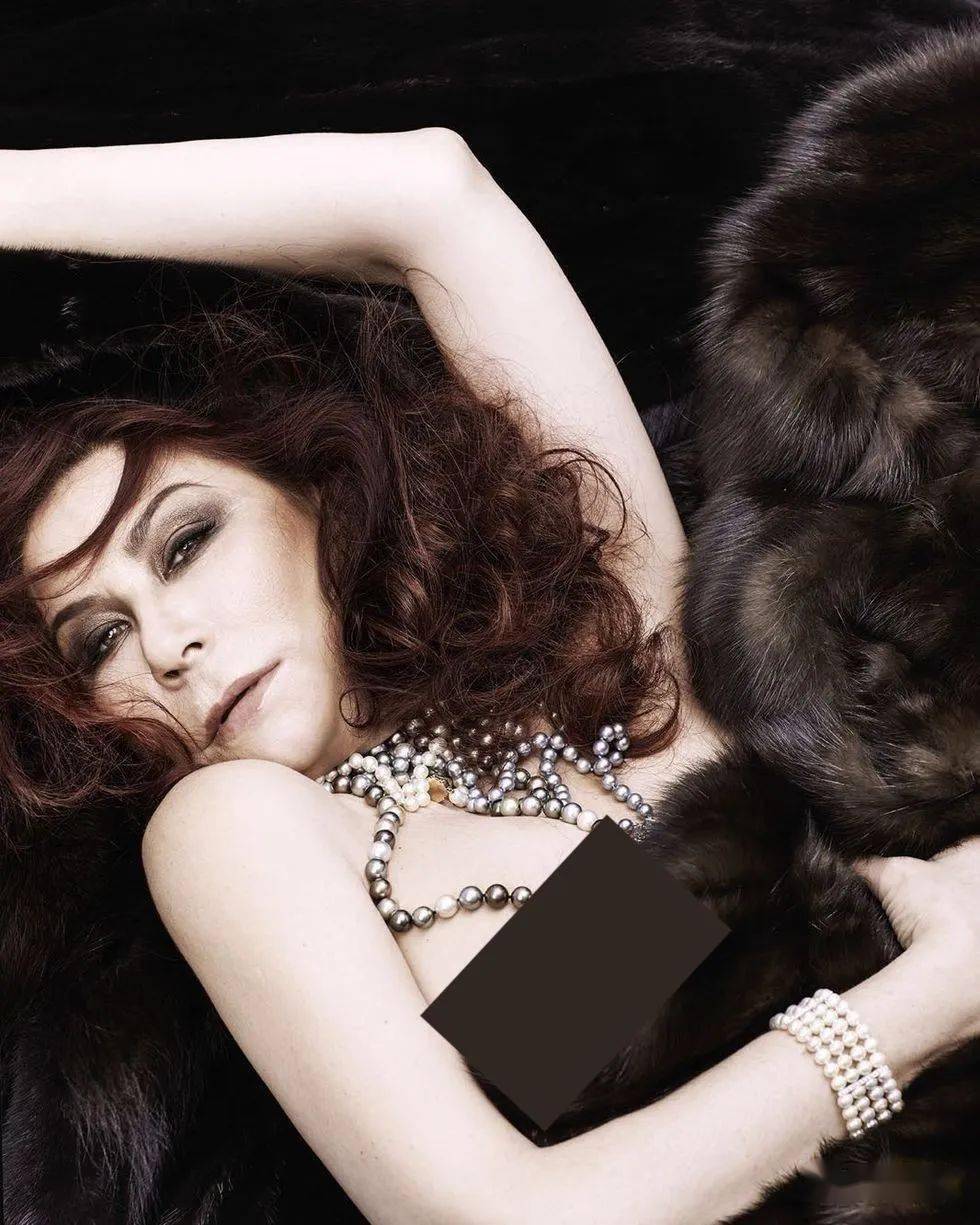 军火商之女性格炸裂,曾口出"狂言":这辈子没为钱工作过一天!