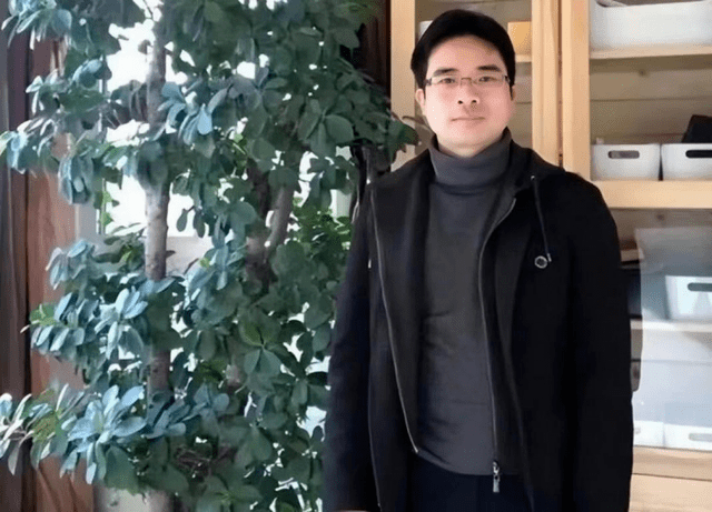 令人意外的是苏享茂,这个出生于福建农家,完全是"考"出来的创业天才