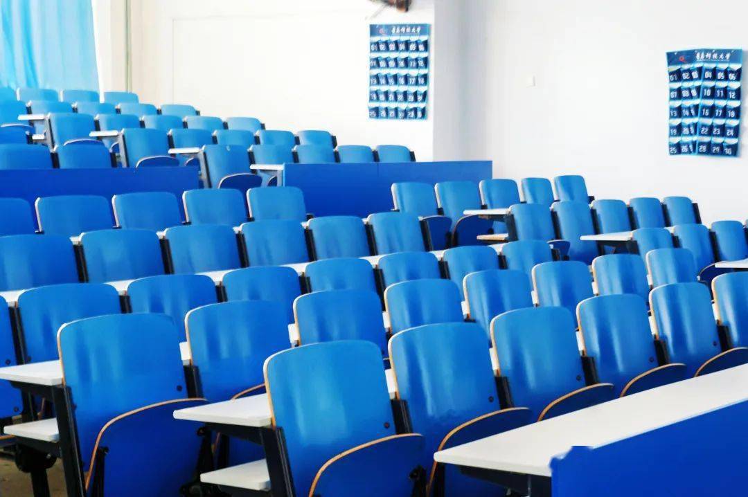 教室_进行_知识