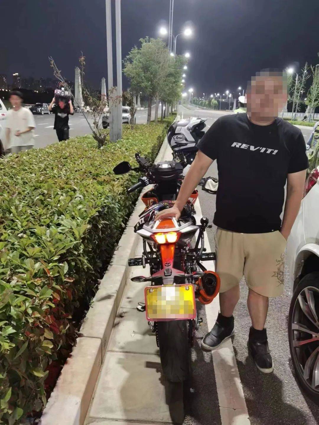 这些行为,正在严查!市民可举报_摩托车_郑州_违法