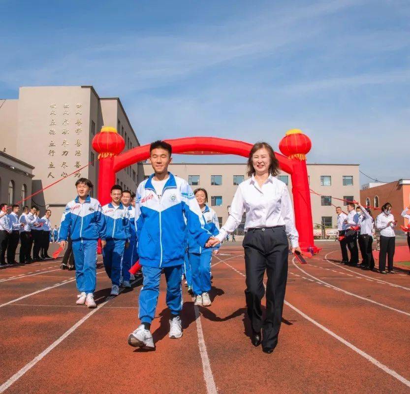 抚松县外国语学校举行2023届六年级 九年级毕业典礼_毕业生_祝福_母校