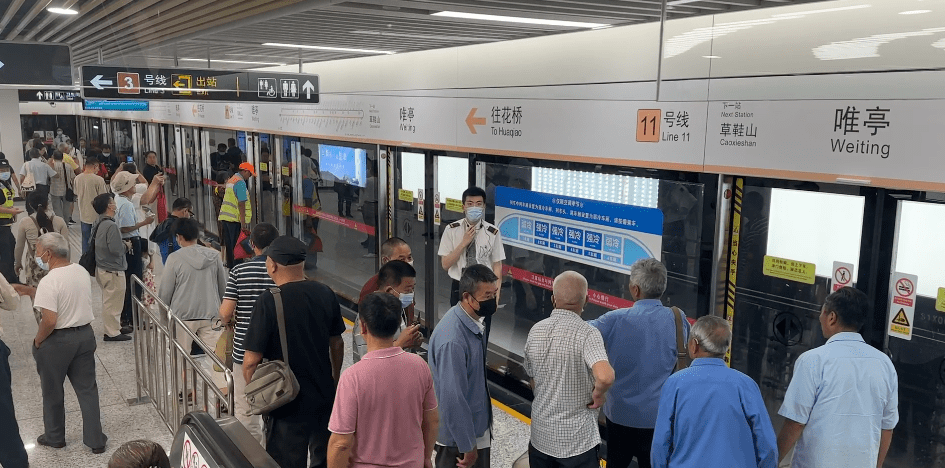 今天苏州11号线开启万人试乘,全程仅需56分钟_地铁_花桥_站台
