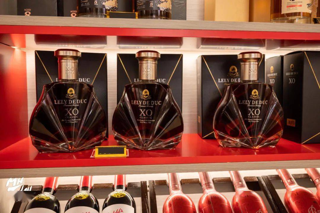 的酒行979797|洋酒|店铺内的洋酒品牌较为丰富轩尼诗,名士,蓝带