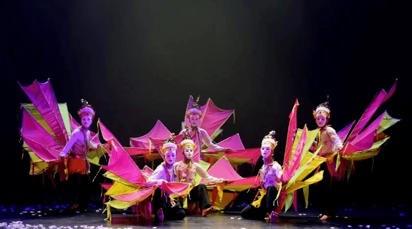 耿马自治县人才筑梦 谱写边疆民族文化绚丽篇章_保护_传承_临沧