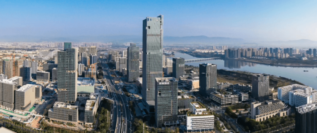 严格落实新小区配建学校，学位不紧张了；环东建筑拿下厦门第七高楼；厦门限售能松吗？福清取消满2年限售
