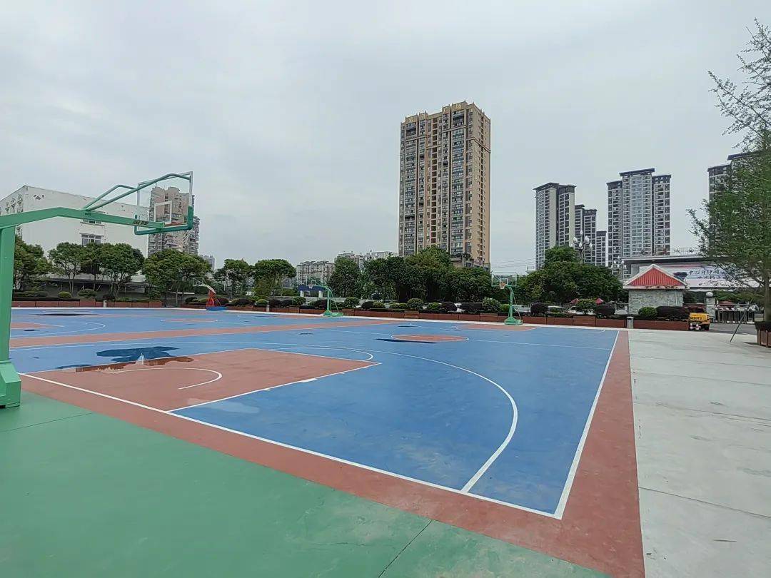 南部县第二中学2023年高中招生简章_教育_重庆_考生