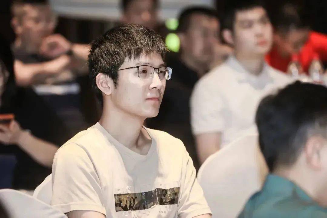 项目发展负责人,北京羲和润轩酒店餐饮管理公司合伙人王杭静女士主持