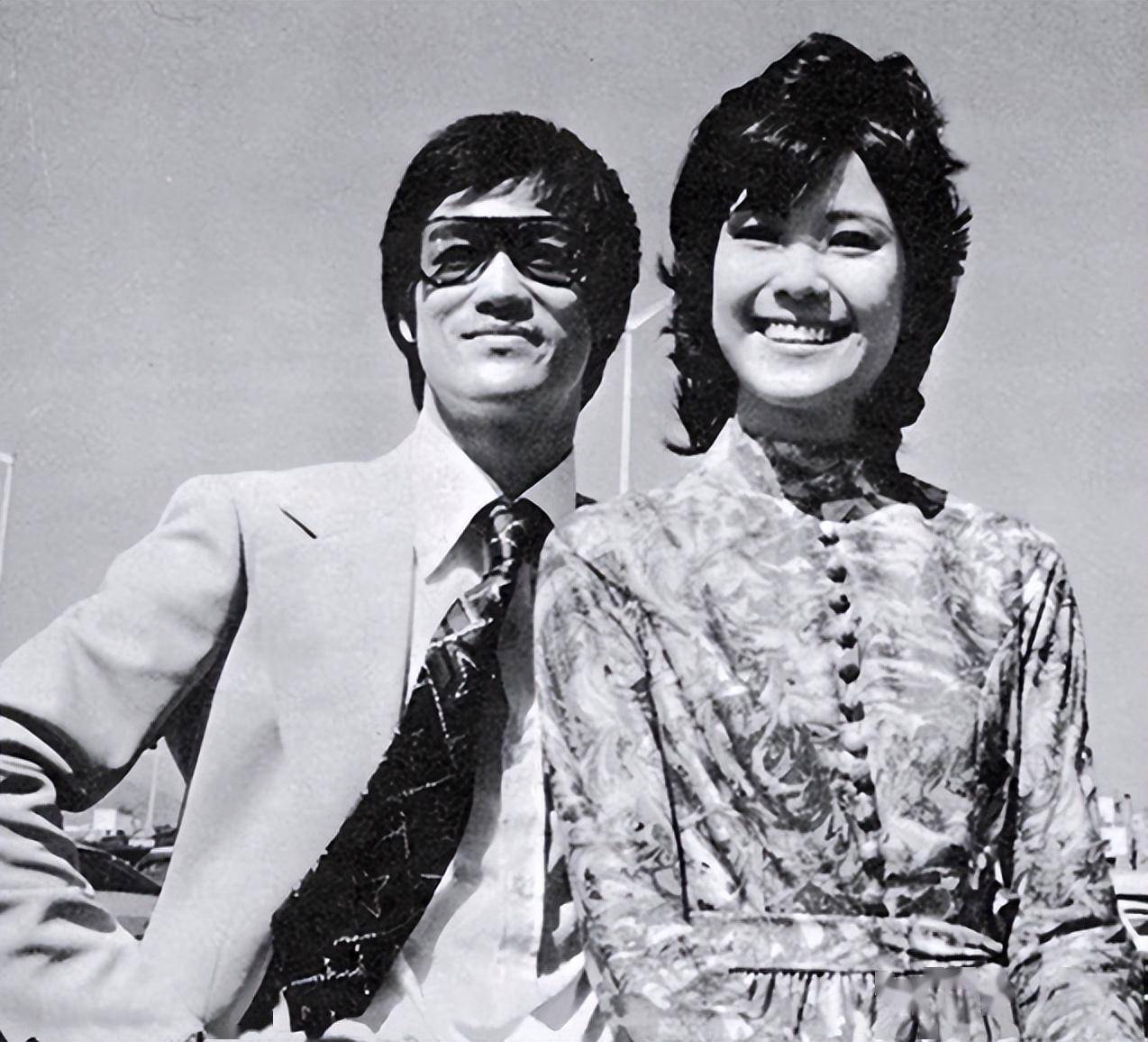 1973年李小龙死在丁佩家里,到底发生了什么?42年后她才吐出实情