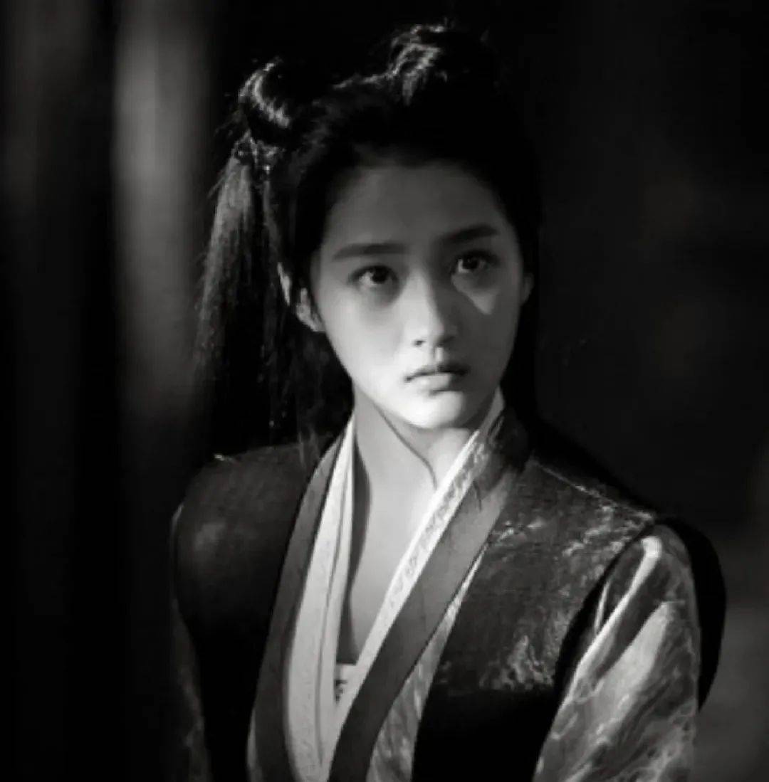 关晓彤_整体_身材