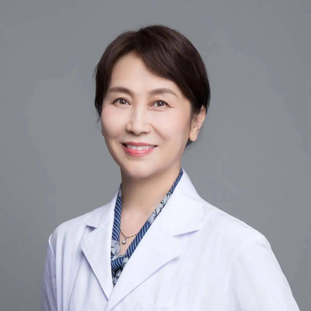 专家简介李莹 教授主任医师 博士生导师北京协和医院眼科角膜屈光手术