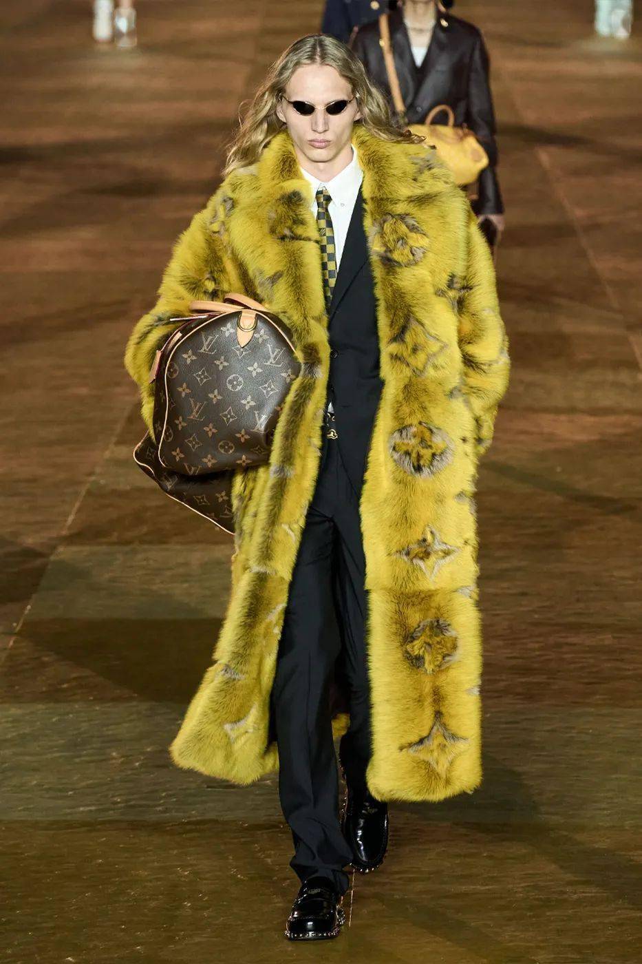 pharrell williams 的 lv 首秀有何看点?