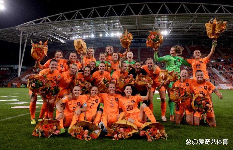女足世界杯球队巡礼之荷兰:郁金香盼再度盛放_马滕斯_罗尔德_欧洲区