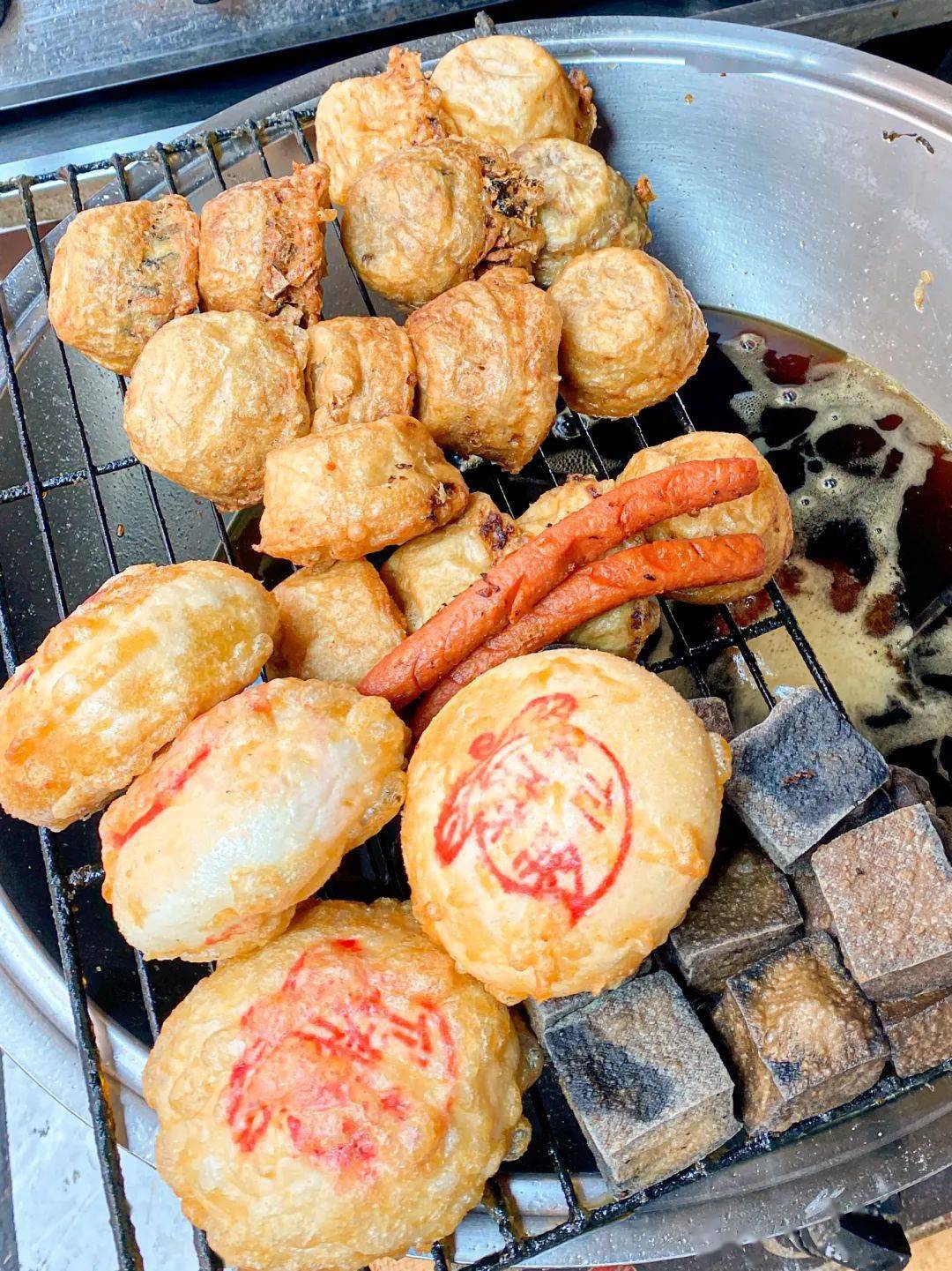 金华这条不缺故事的老街,暗藏无数美食,承载了许多人的回忆!