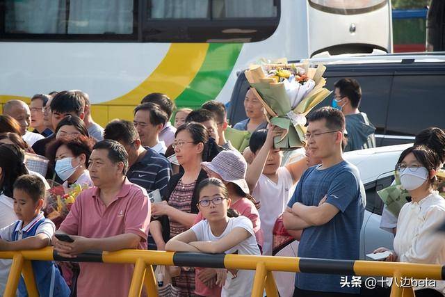 江蘇高考高分考生_高考滿分江蘇_江蘇高考最高分