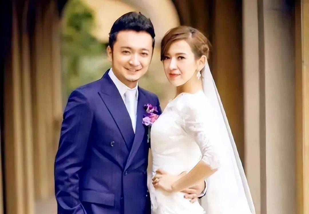 央视主持人尼格买提离婚!