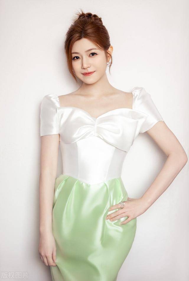 陈妍希这组照片很精致