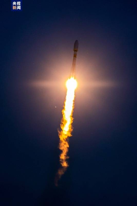 Russia Sets National Space Record with Successful Launch of 43 Satellites