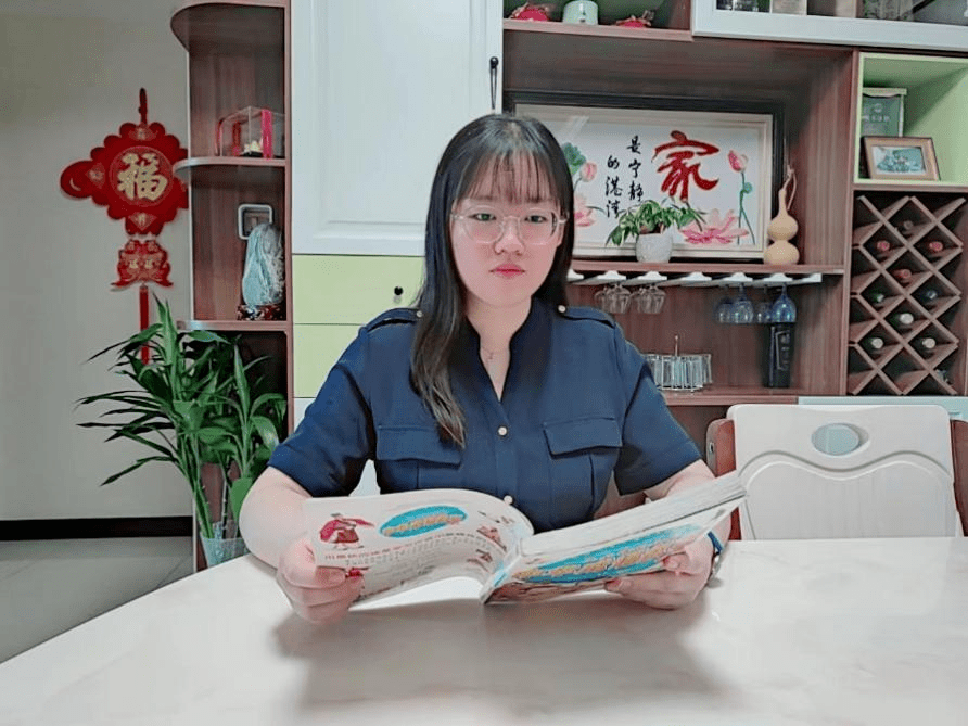 朗读者:苗译文老师《胸有成竹》