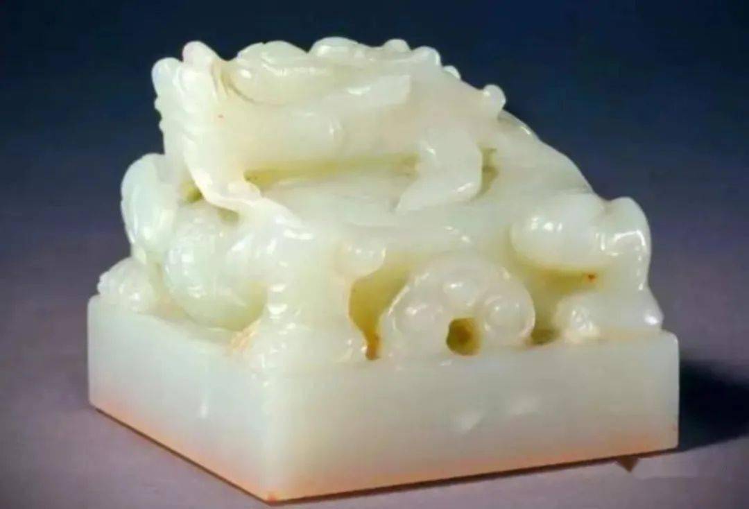 男子带一方"石头"来鉴宝,专家:价值2500万_玉玺_姑姑_玉石