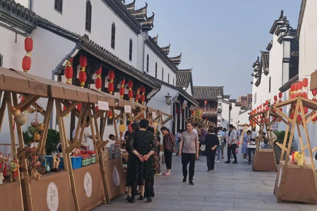 东阳这个景区免费4天!_卢宅_老字号_美食