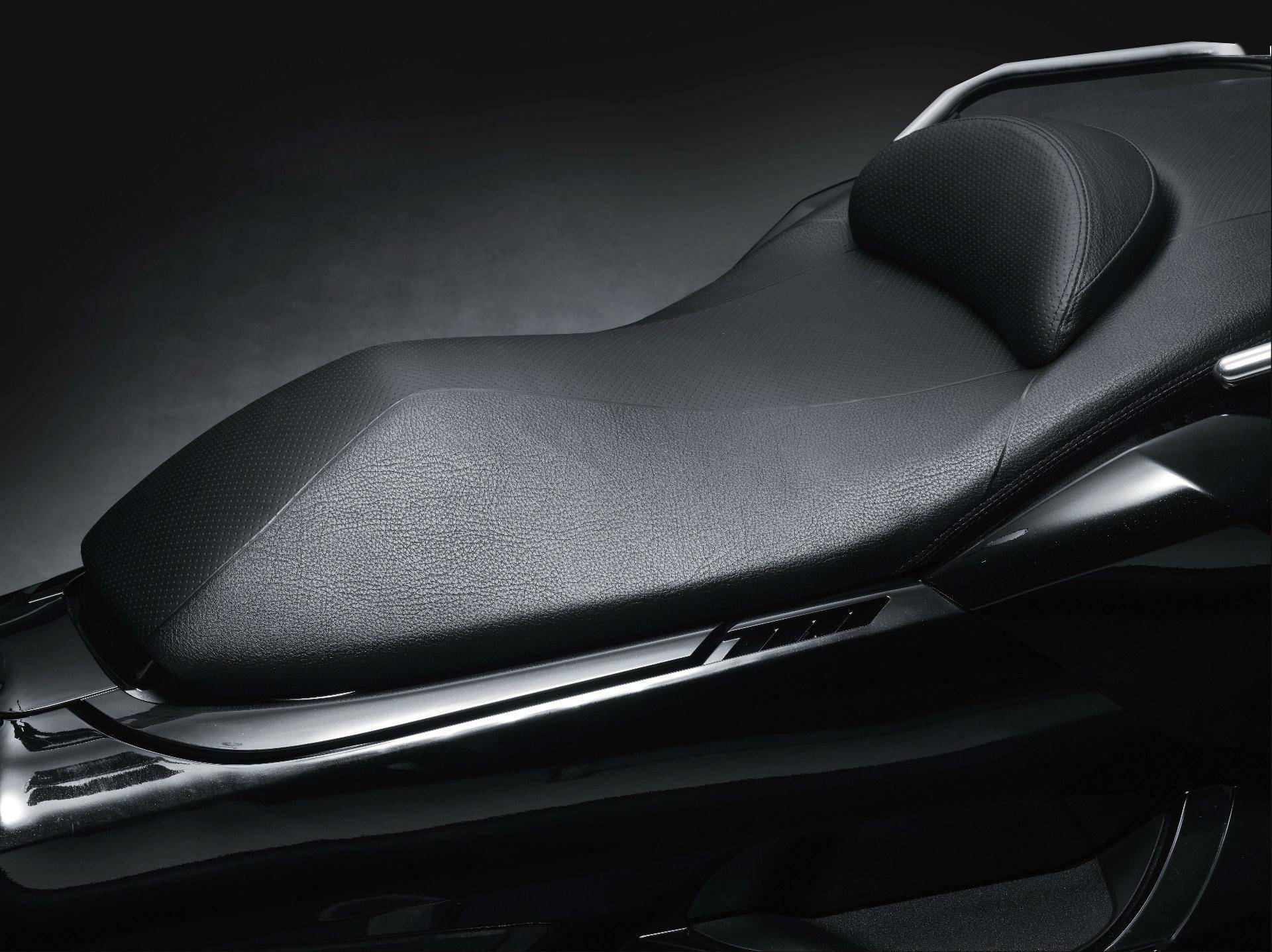 车型历史图库:yamaha cp250 maxam 第二代_搜狐汽车_搜狐网