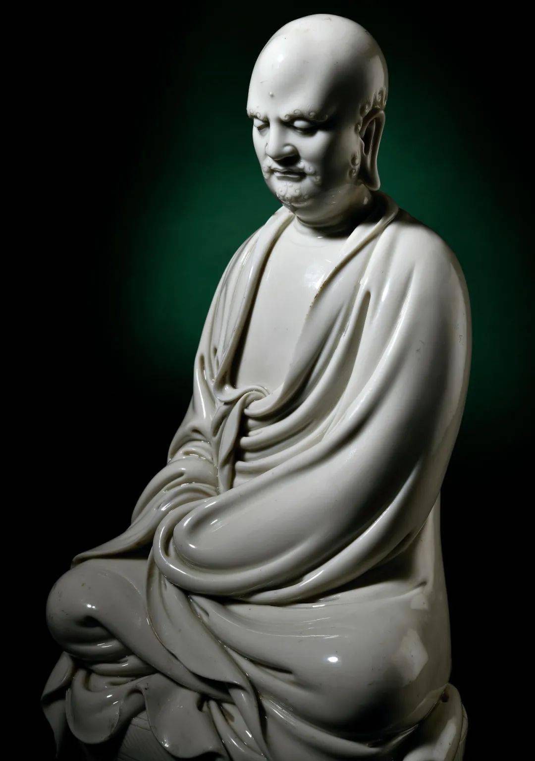 2022激安通販 仏教美術 中国美術 达摩坐像 年代不明 陶磁 置物 ...
