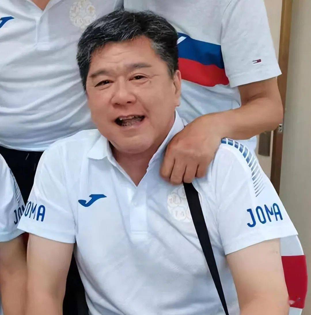 转行后甘于平淡,有人送快递有人做装修_黄宗赐_严秋华_陈国权