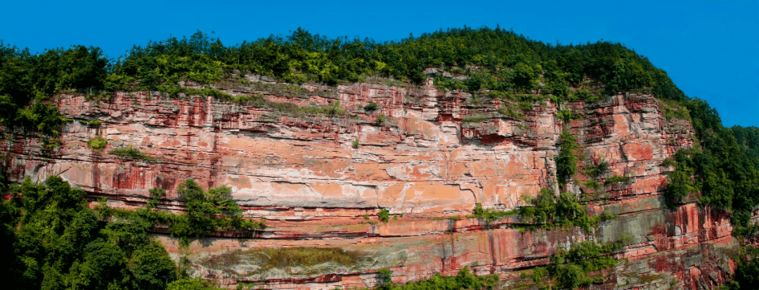 大自然的鬼斧神工!重庆的丹霞地貌有哪些