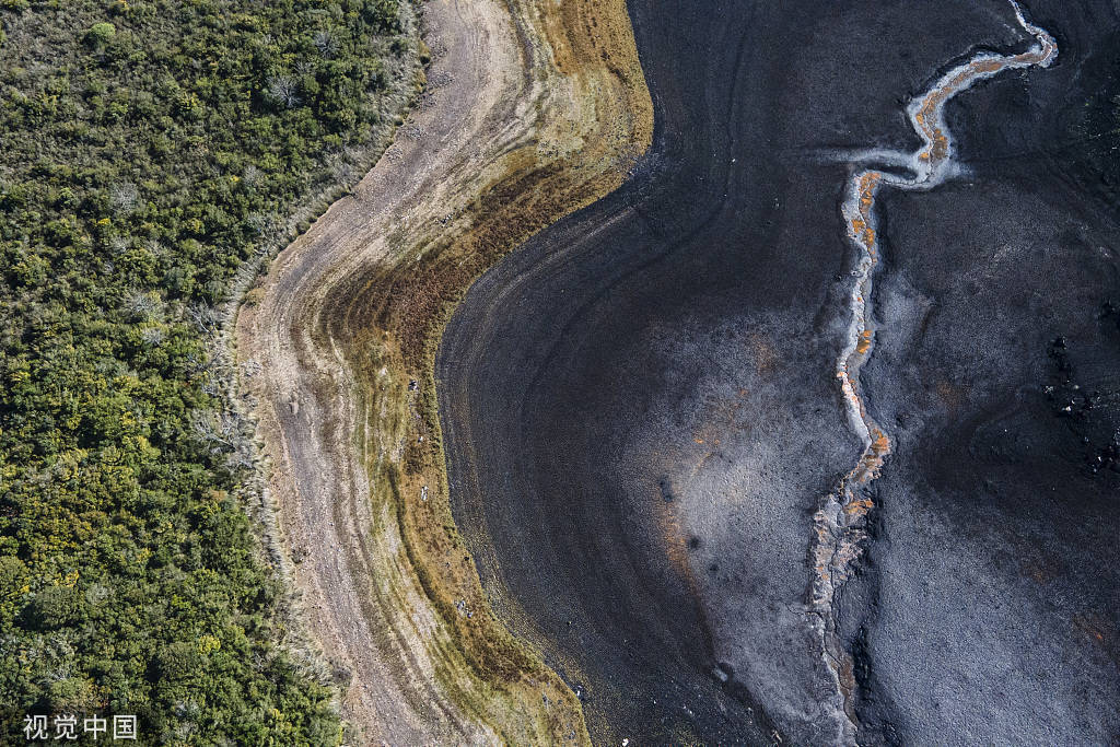 烏拉圭遭遇歷史性乾旱天氣,多地出現水資源短缺環球速覽當地時間2023