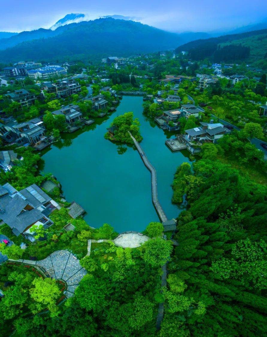 眉山洪雅县上榜!2023中国最美县域榜单公布→_四川_七里坪_柳江