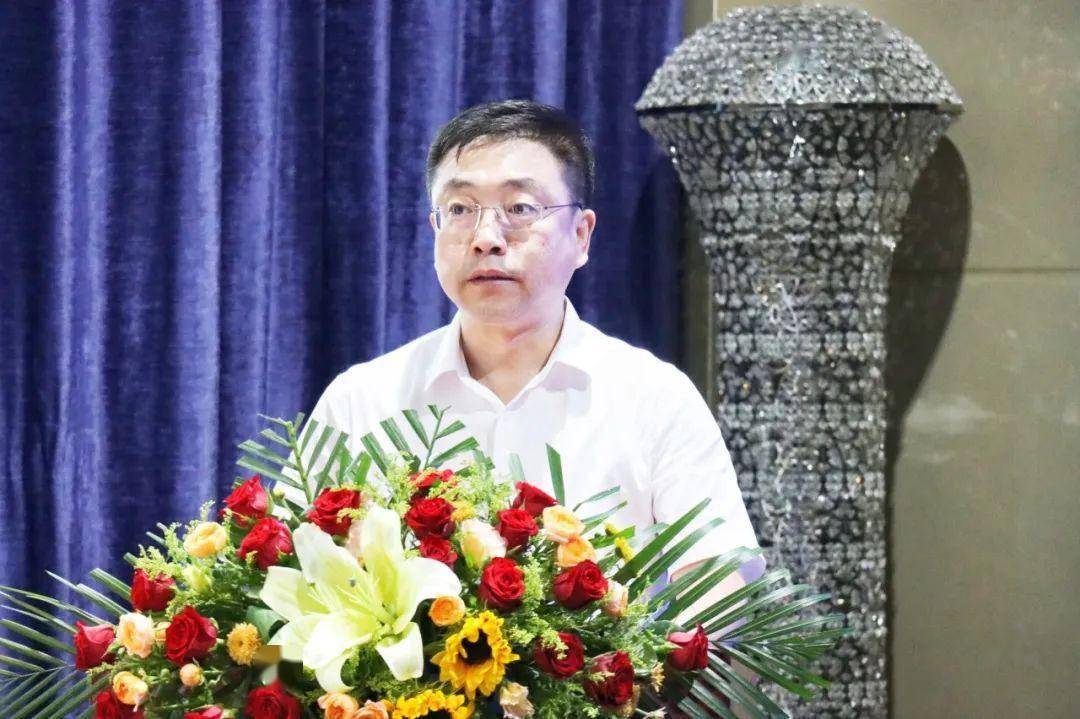 白银市政府副市长,白银高新区党工委第一书记刘长发在讲话中指出,白银