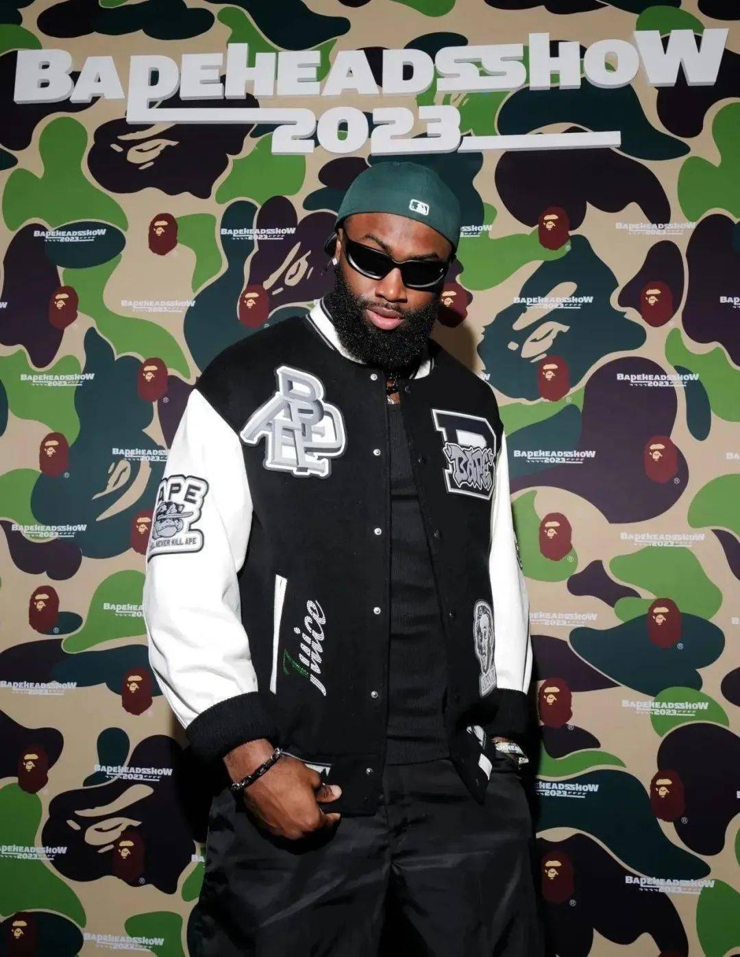 greenlil tecca本次秀场的选址位于曼哈顿的经典演出殿堂「terminl