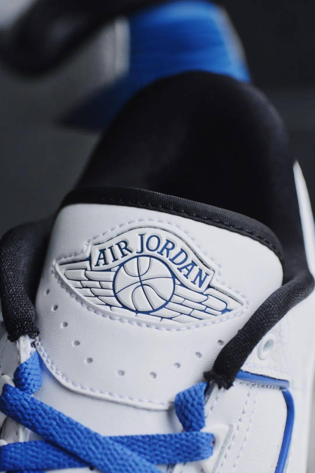 WMNS Air Jordan 2 Retro Low “Varsity Royal”｜SOAR 限量发售_手机搜狐网