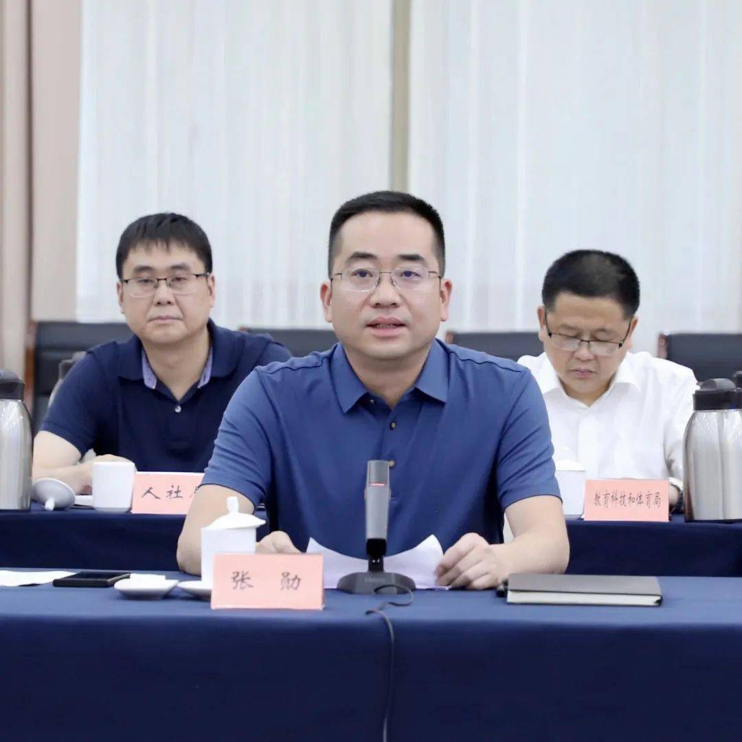 张勋对永康市委,市政府以及永康人民对平昌的倾情帮助表示感谢.