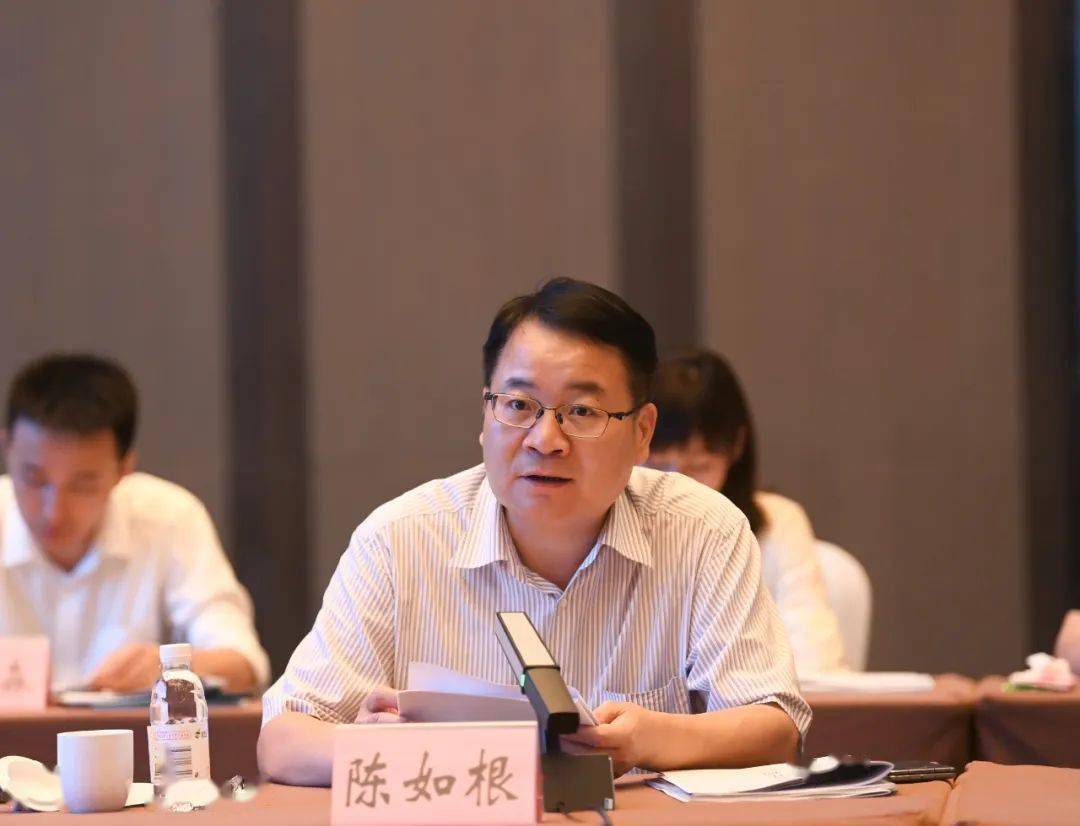 陈如根代表临平区委区政府对利州区委区政府的热情接待表示衷心感谢.