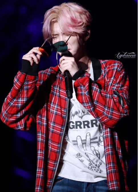 鹿晗与kinjaz团队携手亮相2023广州演唱会_观众_音乐界_舞蹈