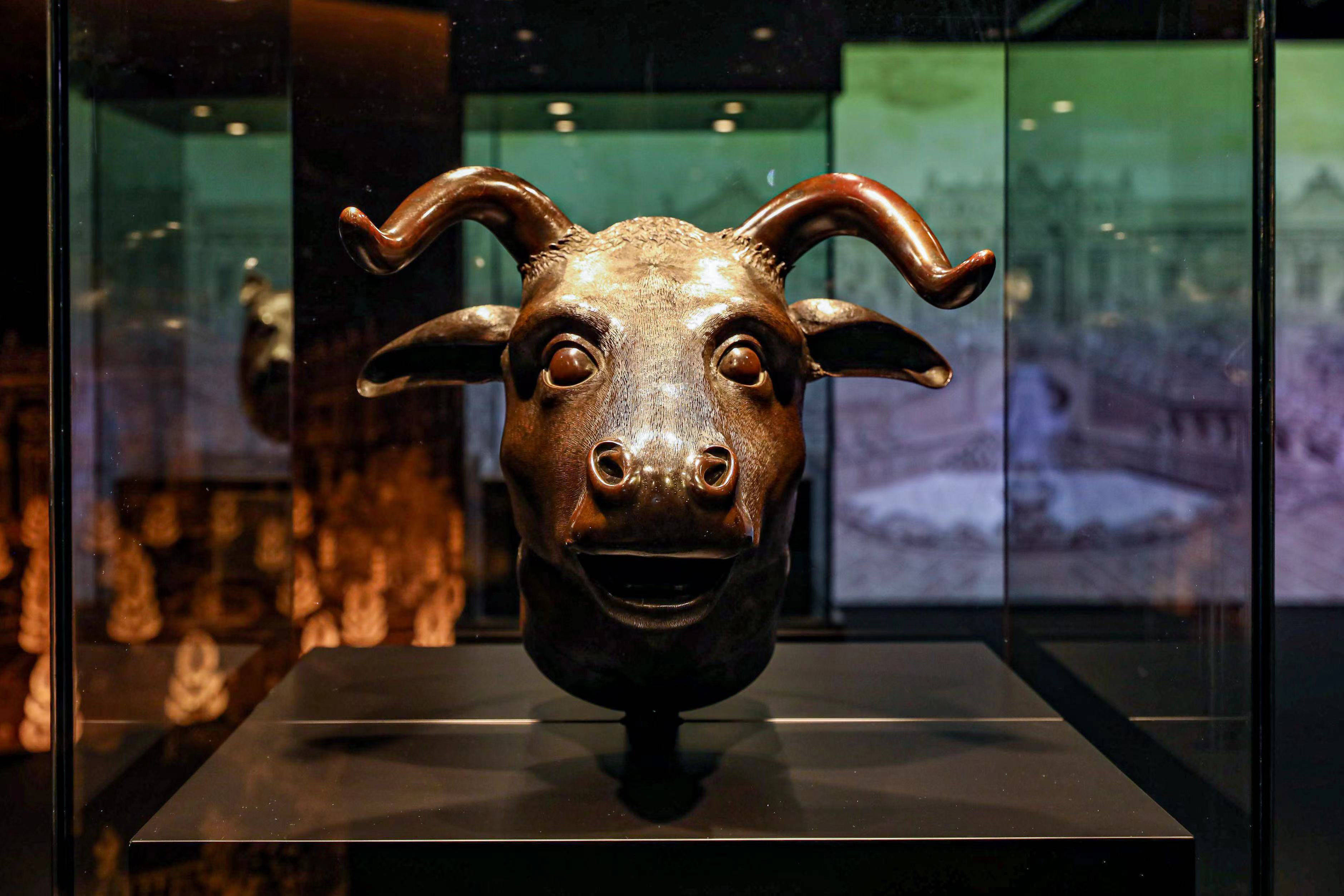 圆明园四件兽首原物在香港展出_展览_文物_艺术