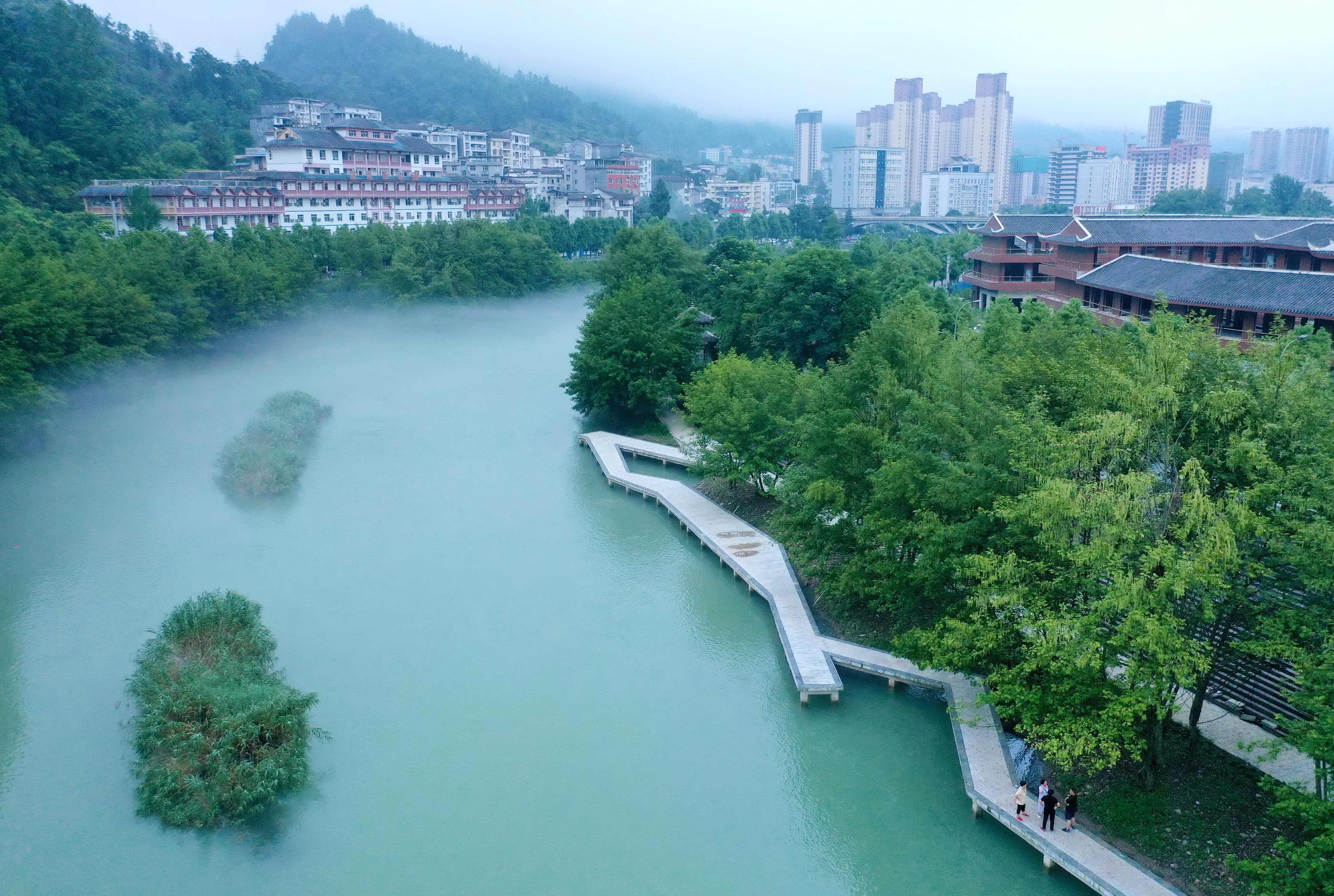 宣恩贡水河风景区图片