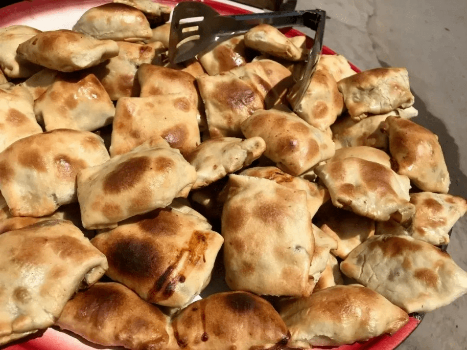 第九届玛纳斯国际文化旅游节开幕在即,阿图什各类美食等你来品~_小
