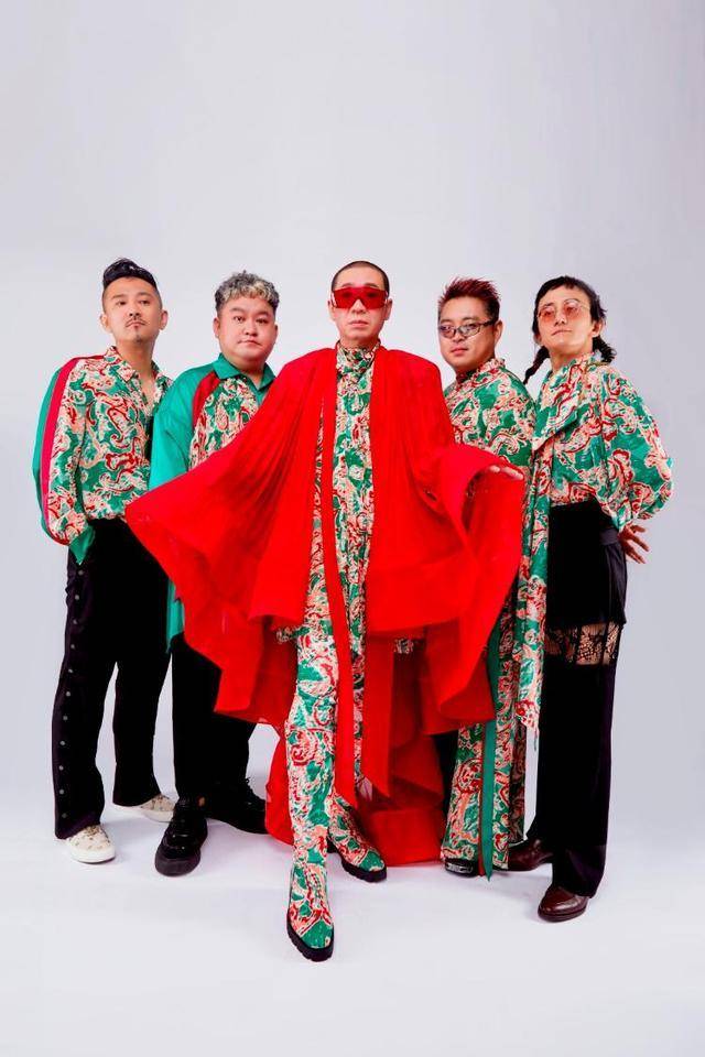 我敢说,你还不知道"二手玫瑰"要来聊城开唱!_摇滚乐队_东北_梁龙