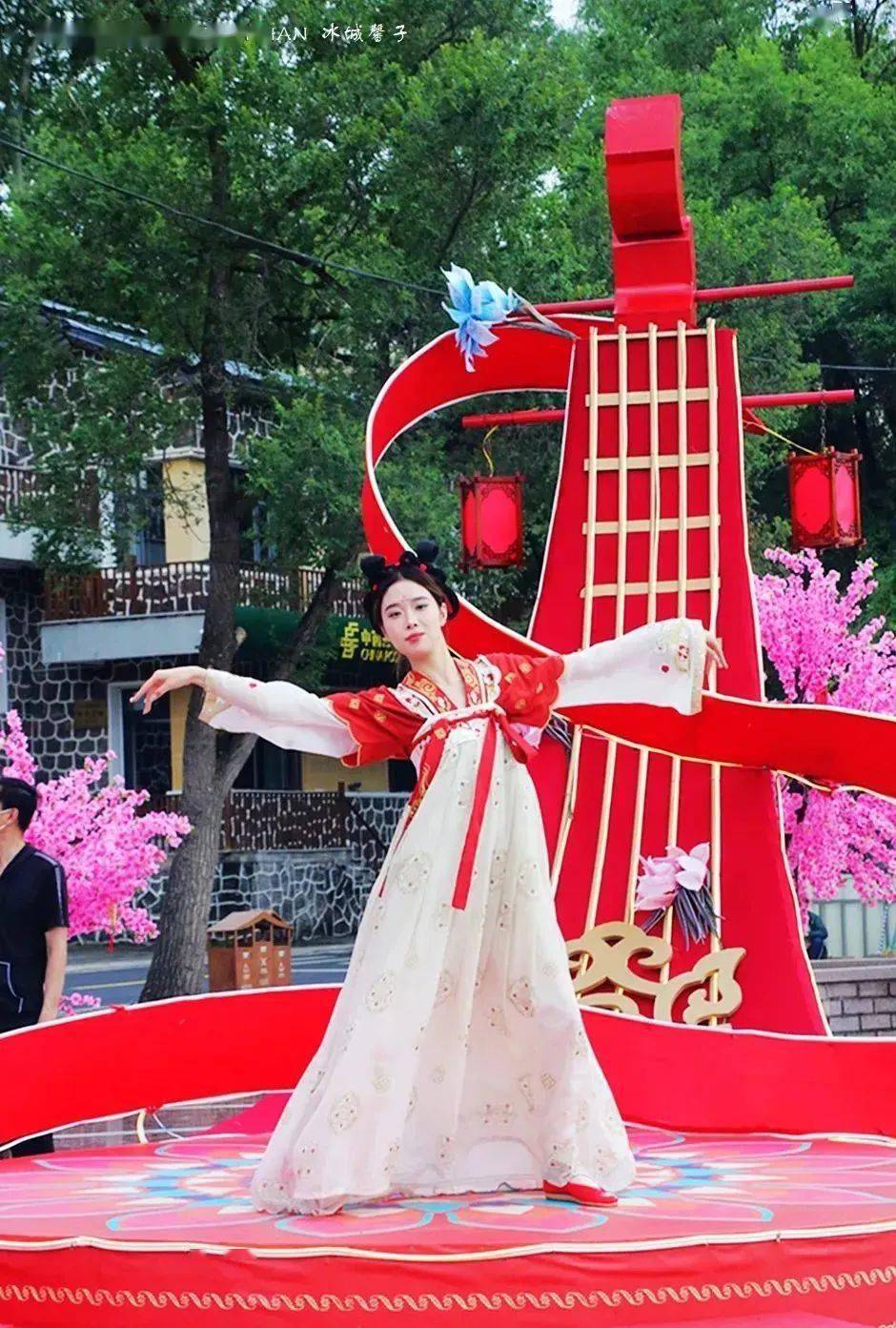 镜泊湖还有这些好玩之处!_表演_渤海国_集市