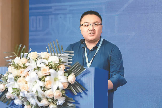 "十年磨一剑",改变了什么_丁世杰_公司_产品