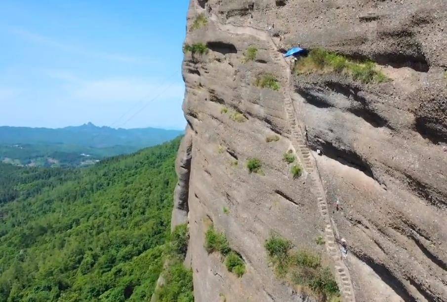 一条体验蜀道难的险峻山道,有胆的你来挑战下_景区_保护_登山
